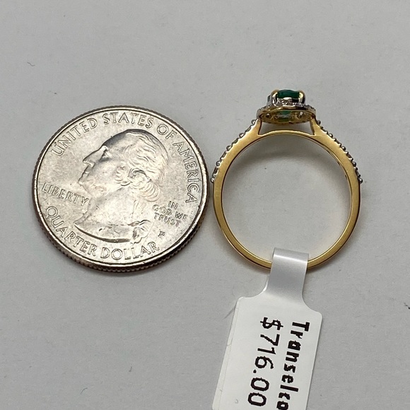 10K Yellow Gold Oval Shape Natural Emerald and Diamond Halo Ring NEW - Picture 4 of 14